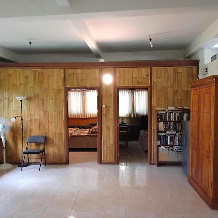 Pondok Diana Yuki Jasri Phòng bức ảnh